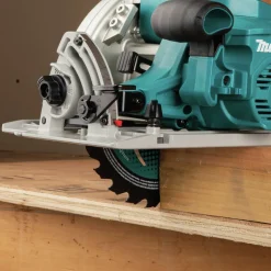 Factory Reconditioned Makita 18V X2 LXT Lithium-Ion (36V) 5 Ah Brushless Cordless 7-1/4 in. Circular Saw Kit