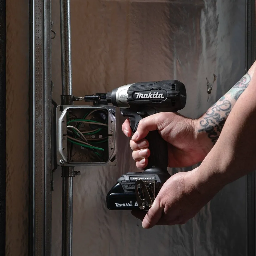 Factory Reconditioned Makita 18V LXT Brushless Lithium-Ion Cordless Sub-Compact Drill Driver and Impact Driver Combo Kit (1.5 Ah)