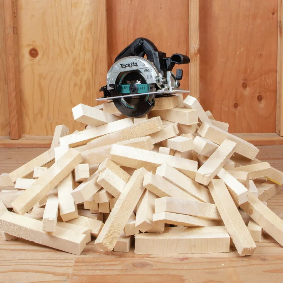 Factory Reconditioned Makita 18V LXT Li-Ion Sub-Compact Brushless Cordless 6-1/2 in. Circular Saw (Tool Only)