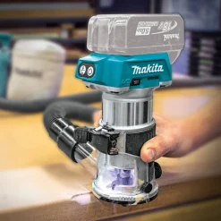 Factory Reconditioned Makita 18V LXT Lithium-Ion 1/4 in. Cordless Compact Router (Tool Only)