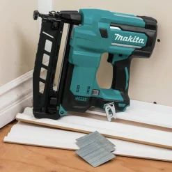 Factory Reconditioned Makita 18V LXT Lithium-Ion Cordless 2-1/2 in. Straight Finish Nailer, 16 Ga. (Tool Only)