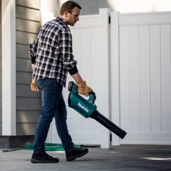 Factory Reconditioned Makita 18V LXT Brushless Lithium-Ion 13 in. Cordless String Trimmer and Blower Combo Kit (4 Ah)