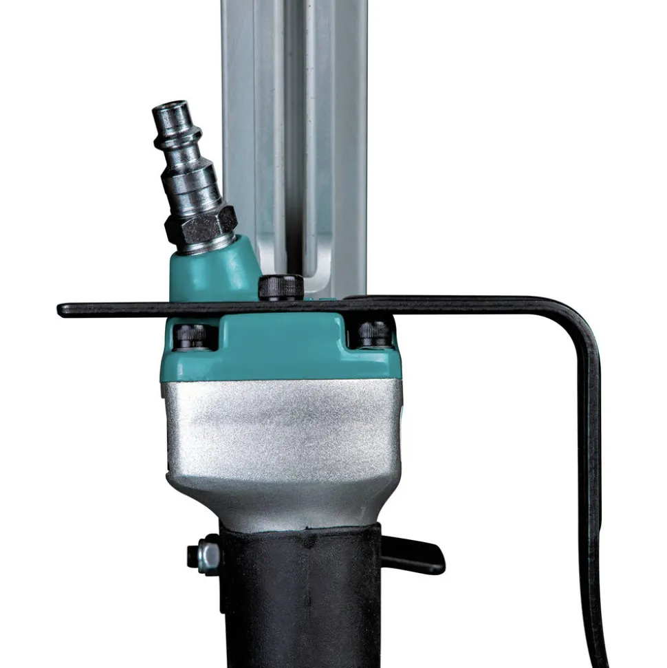 Factory Reconditioned Makita 18V LXT Brushless Lithium-Ion 1/2 in. Cordless Drill/ Impact Driver Combo Kit (3 Ah)