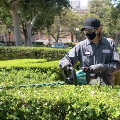 Factory Reconditioned Makita 40V max XGT Brushless Lithium-Ion 24 in. Cordless Hedge Trimmer (Tool Only)