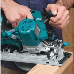 Factory Reconditioned Makita 18V LXT Brushless Lithium‑Ion 6‑1/2 in. Cordless Circular Saw (Tool Only)