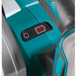 Factory Reconditioned Makita 18V LXT Brushless Lithium‑Ion 6‑1/2 in. Cordless Circular Saw (Tool Only)