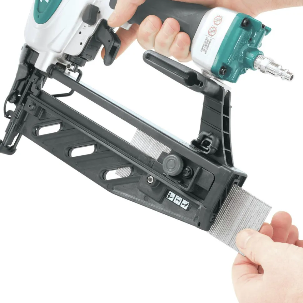 Factory Reconditioned Makita 16-Gauge 2-1/2 in. Pneumatic Straight Finish Nailer