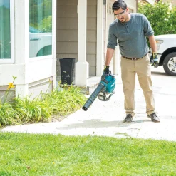 Factory Reconditioned Makita 18V X2 (36V) LXT Brushless Lithium-Ion Cordless Blower Kit with 2 Batteries (5 Ah)