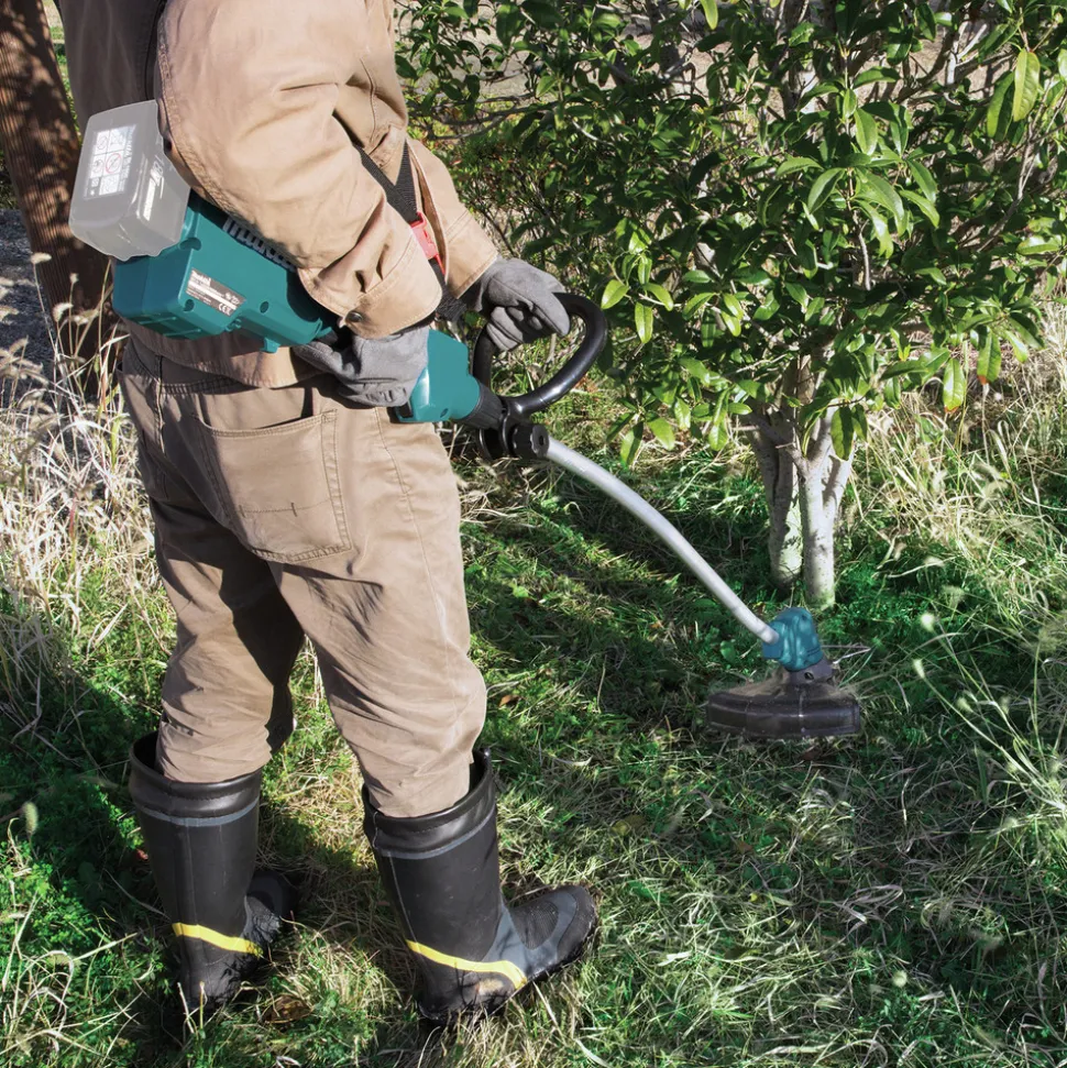 Factory Reconditioned Makita 18V LXT Li-Ion Brushless Curved Shaft String Trimmer (Tool Only)