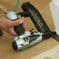 Factory Reconditioned Metabo HPT 18-Gauge 2 in. Finish Brad Nailer Kit