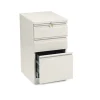 HON 15 in. x 19.88 in. x 28 in. Brigade 3-Drawer Mobile Pedestal with Pencil Tray Insert - Putty