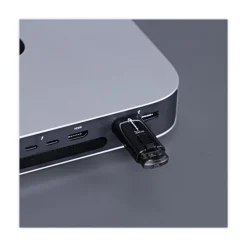 Innovera 32 GB USB 3.0 Flash Drive