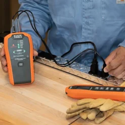 Klein Tools AC Plug to Banana Jacks