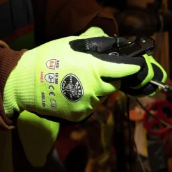 Klein Tools Cut Level 4 Touchscreen Work Gloves - Large (2-Pair)