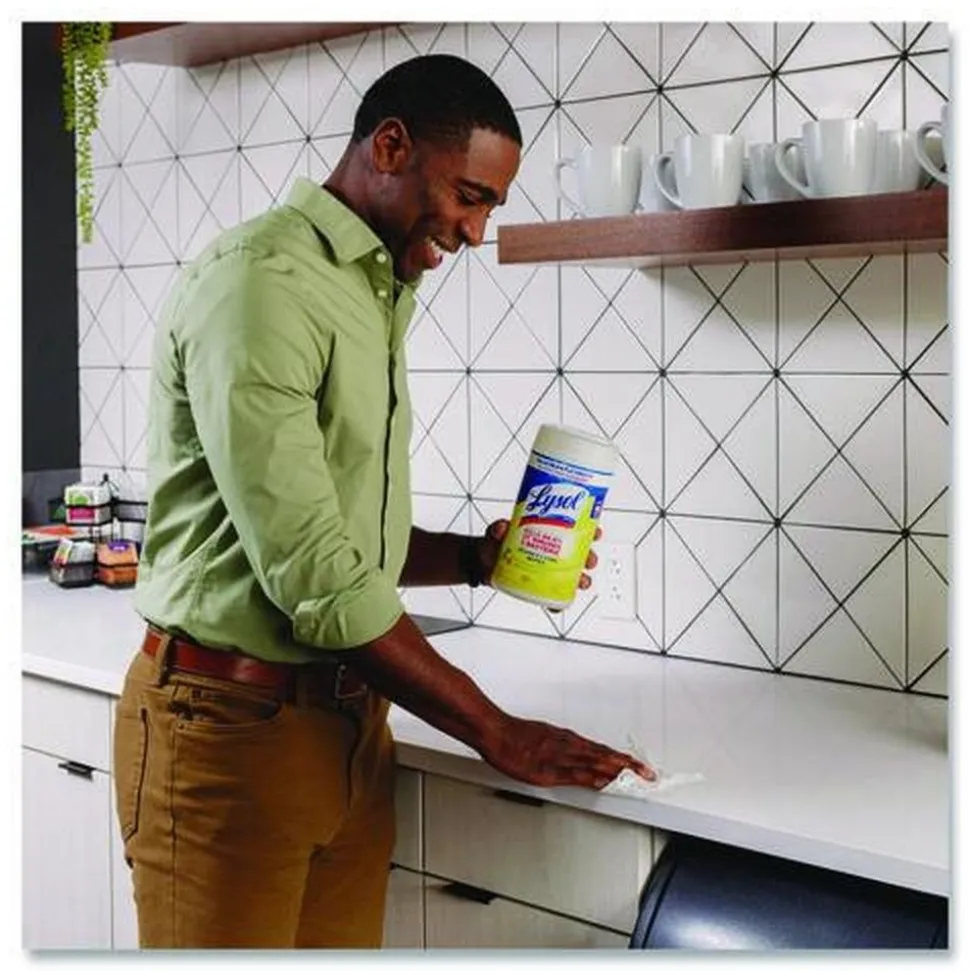 LYSOL Brand 1-Ply 7 in. x 7.25 in. Disinfecting Wipes - Lemon and Lime Blossom Scent, White (3/Carton)