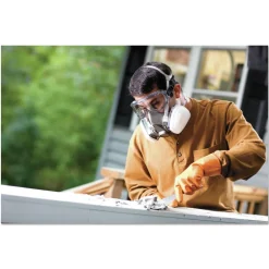 3M Half Facepiece Paint Spray Pesticide Respirator - Large