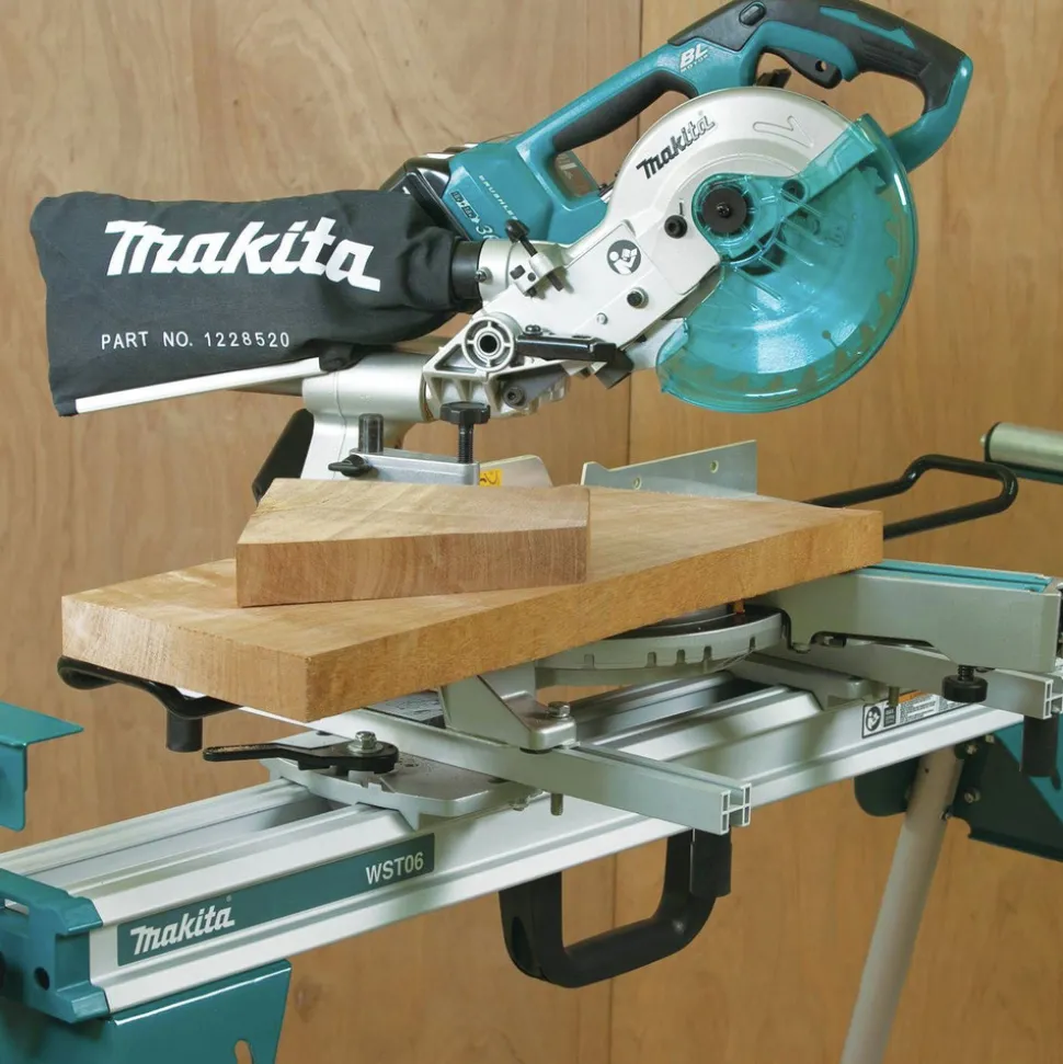 Makita Compact Folding Miter Saw Stand