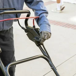 Makita ConnectX 36V Brushless Lithium-Ion 21 in. Self-Propelled Commercial Lawn Mower (Tool Only)