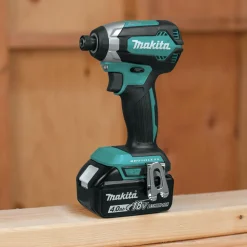 Makita 18V LXT Brushless Lithium-Ion 1/2 in. Cordless Hammer Driver Drill / Impact Driver Combo Kit with 2 Batteries (4 Ah)