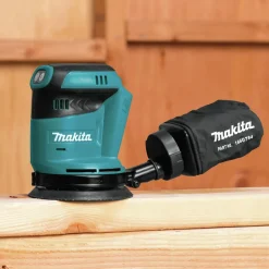 Makita 18V LXT Lithium-Ion 5 in. Cordless Random Orbit Sander and 2 Batteries with Rapid Optimum Charger Bundle (4 Ah)