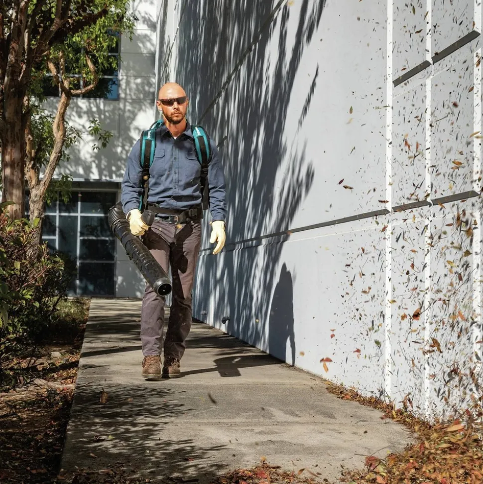 Makita 40V MAX Brushless Cordless ConnectX Backpack Blower (Tool Only)