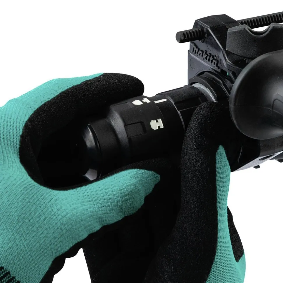 Makita 40V max XGT 1‑3/16 in. SDS‑Plus Rotary Hammer Kit with Interchangeable Chuck and 4‑1/2 in. / 5 in. Angle Grinder with Electric Brake Virtual Bundle