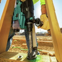 Makita 40V max XGT 1‑3/16 in. SDS‑Plus Cordless Rotary Hammer Kit with Dust Extractor and 4‑1/2 in. / 5 in. Angle Grinder with Electric Brake Virtual Bundle