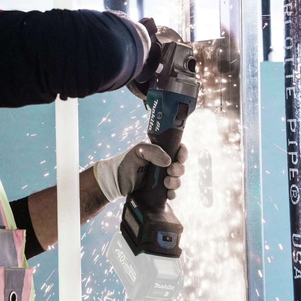 Makita 40V max XGT Brushless Lithium-Ion 4-1/2 in./5 in. Cordless Paddle Switch Angle Grinder with Electric Brake (Tool Only)