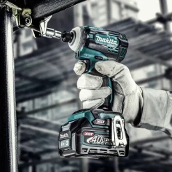 Makita 40V max XGT Brushless Lithium-Ion Cordless 4-Speed Impact Driver Kit (2.5 Ah)