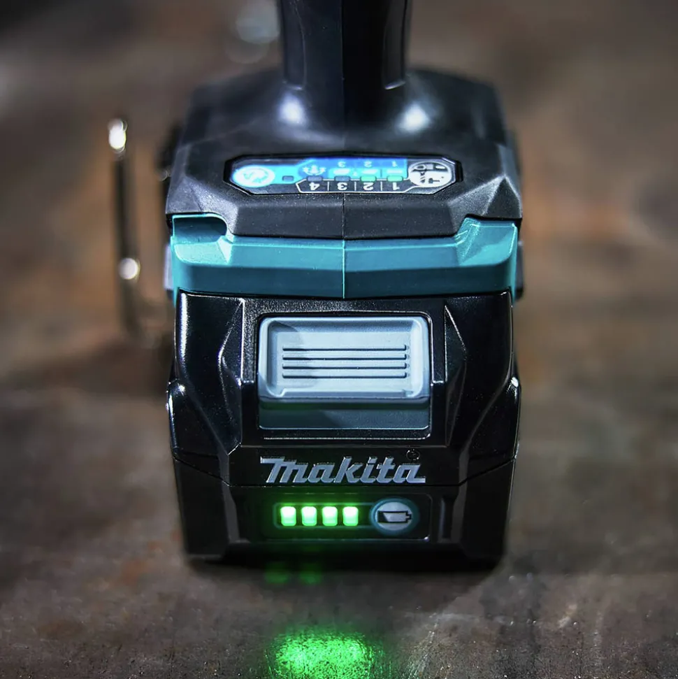 Makita 40V max XGT Brushless Lithium-Ion Cordless 4-Speed Impact Driver Kit (2.5 Ah)