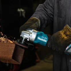 Makita 40V max XGT Brushless Lithium-Ion 4-1/2 in./5 in. Cordless Cut-Off/Angle Grinder with Electric Brake (Tool Only)