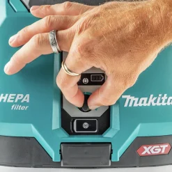 Makita 40V Max XGT Brushless 4 Gallon Cordless HEPA Filter AWS Dry Dust Extractor (Tool Only)