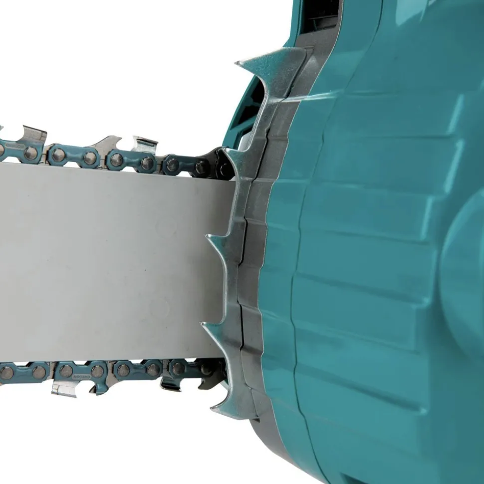 Makita 40V max XGT Brushless Lithium-Ion 18 in. Cordless Chain Saw Kit (5 Ah)