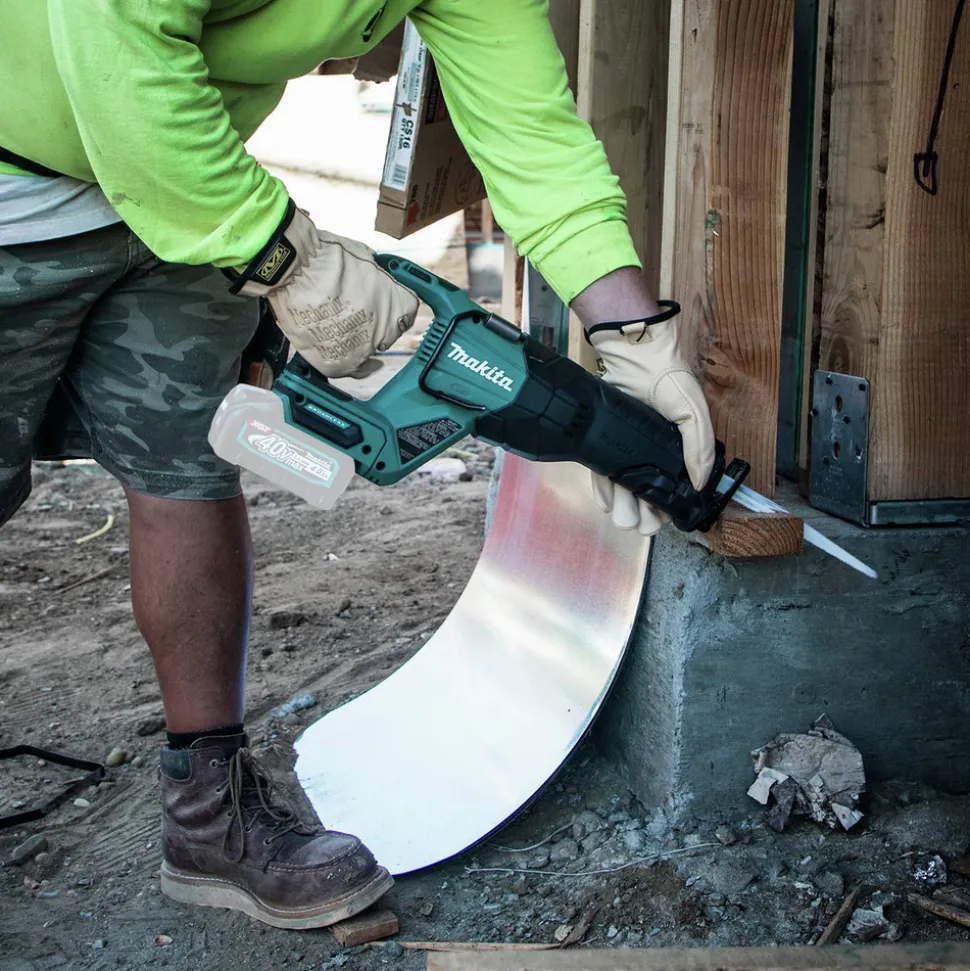 Makita 40V max XGT Brushless Lithium-Ion 1-1/4 in. Cordless Reciprocating Saw (Tool Only)