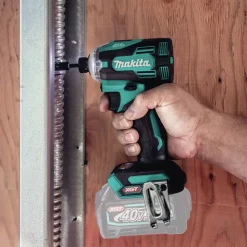 Makita 40V max XGT Brushless Lithium-Ion Cordless 4-Speed Impact Driver (Tool Only)