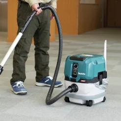 Makita 40V max XGT Brushless Lithium-Ion 2.1 Gallon Cordless Wet/Dry Dust Extractor Vacuum Kit with 2 Batteries (4 Ah)