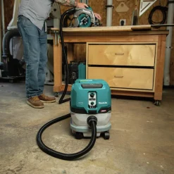 Makita 40V max XGT Brushless Lithium-Ion 2.1 Gallon Cordless AWS HEPA Filter Dry Dust Extractor Kit (4 Ah)