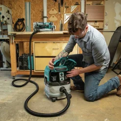 Makita 40V max XGT Brushless Lithium-Ion 2.1 Gallon Cordless AWS HEPA Filter Dry Dust Extractor Kit (4 Ah)