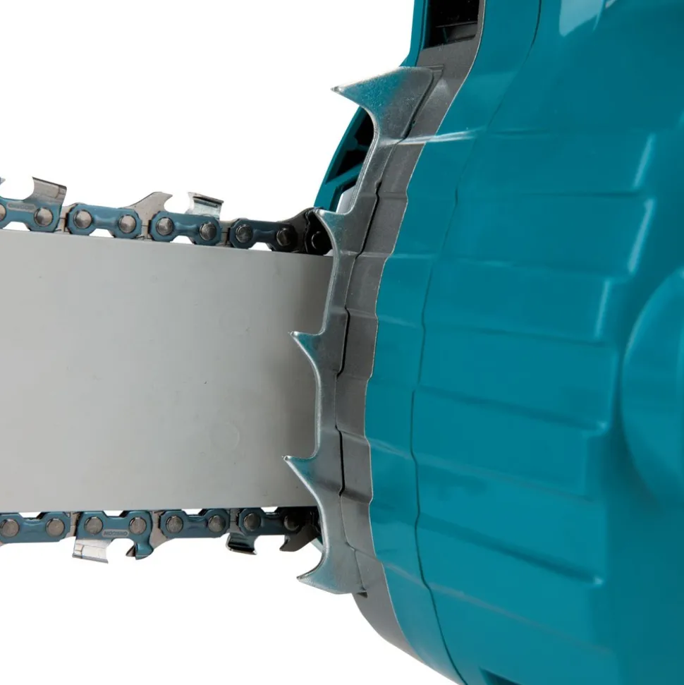 Makita 40V max XGT Brushless Lithium-Ion 18 in. Cordless Chain Saw Kit (5.0Ah)