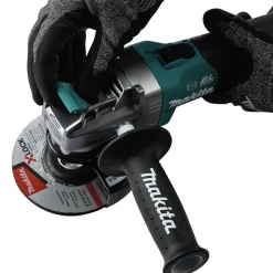 Makita 40V Max XGT Brushless Lithium-Ion 5 in. Cordless X-LOCK AWS Angle Grinder with Electric Brake Kit (4 Ah)