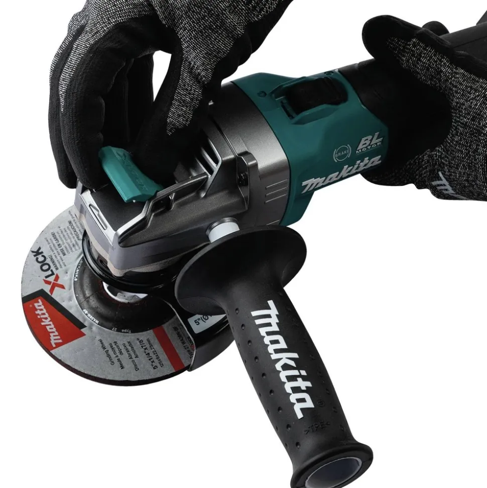 Makita 40V Max XGT Brushless Lithium-Ion 5 in. Cordless X-LOCK AWS Angle Grinder with Electric Brake Kit (4 Ah)
