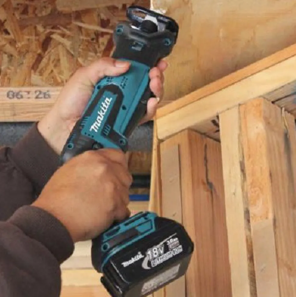 Makita XRJ01Z 18V LXT Lithium-Ion Compact Recipro Saw (Tool Only)