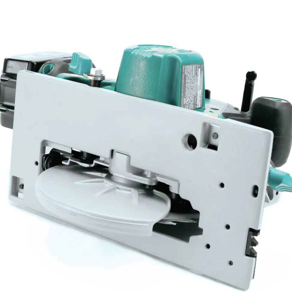 Makita XSH03Z 18V LXT Li-Ion 6-1/2 in. Brushless Circular Saw (Tool Only)