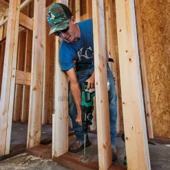 Metabo HPT 36V MultiVolt Brushless Lithium-Ion 1-1/8 in. Cordless SDS-Plus D-Handle Rotary Hammer Kit (4 Ah)