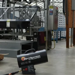 Mr. Heater MHQ125FAV 75,000 - 125,000 BTU Forced Air Propane Heater