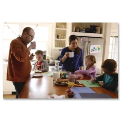 New England Coffee 026260 2.5 oz. Coffee Portion Packs - Breakfast Blend (24/Carton)