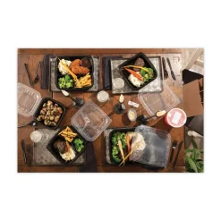 Pactiv Corp. 28 oz 7.5 x 7.5 x 3 EarthChoice Vented Dual Color Microwavable Plastic Hinged Lid Container - Black/Clear (150/Carton)