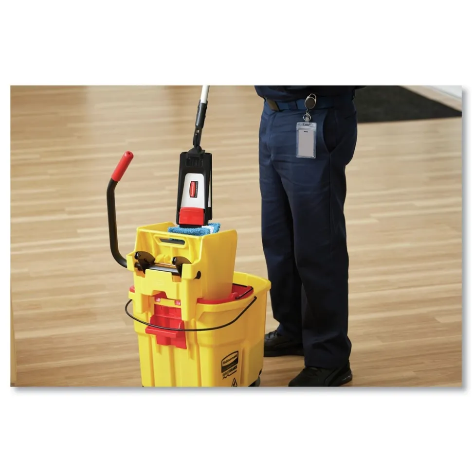 Rubbermaid Commercial 1863896 35 qt. WaveBrake 2.0 Side-Press Plastic Bucket/Wringer Combos - Black