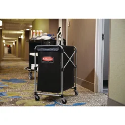 Rubbermaid Commercial 4.98 cu ft. 20.33 in. x 24.1 in. x 34 in. Collapsible X-Cart - Black/Silver