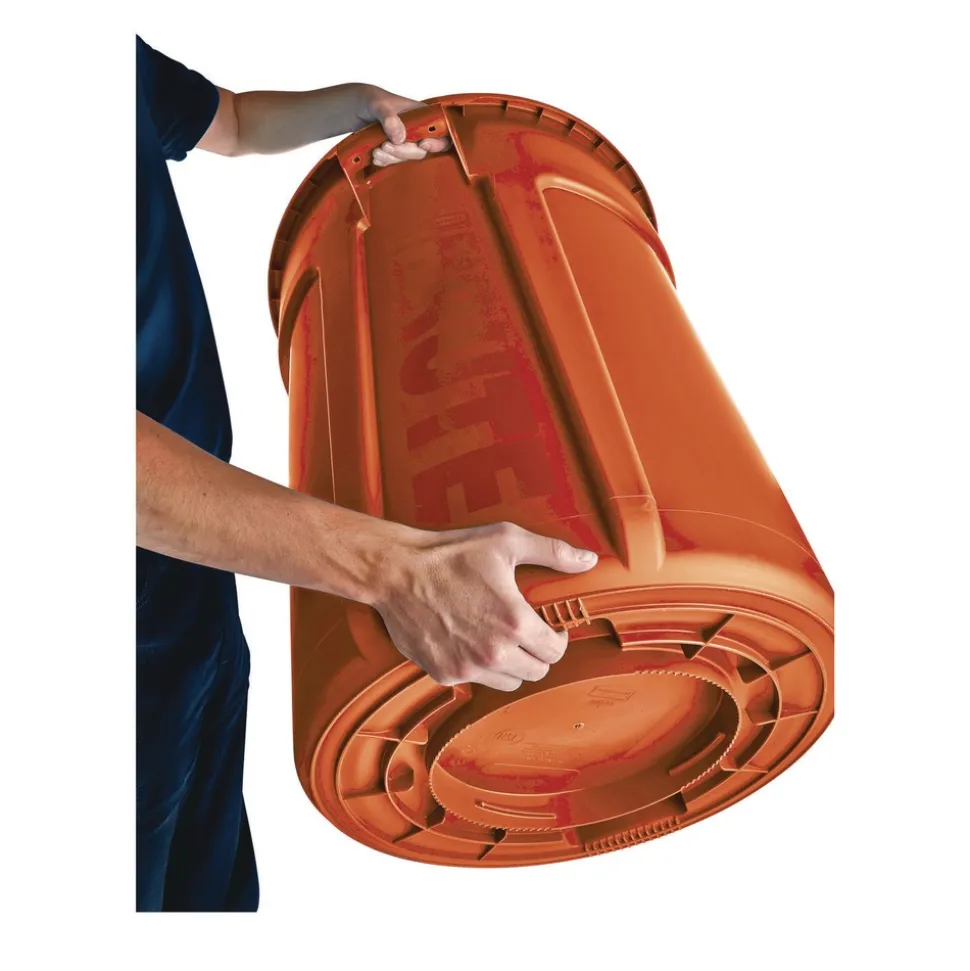 Rubbermaid Commercial Brute 32 gal Resin Container - Round Orange